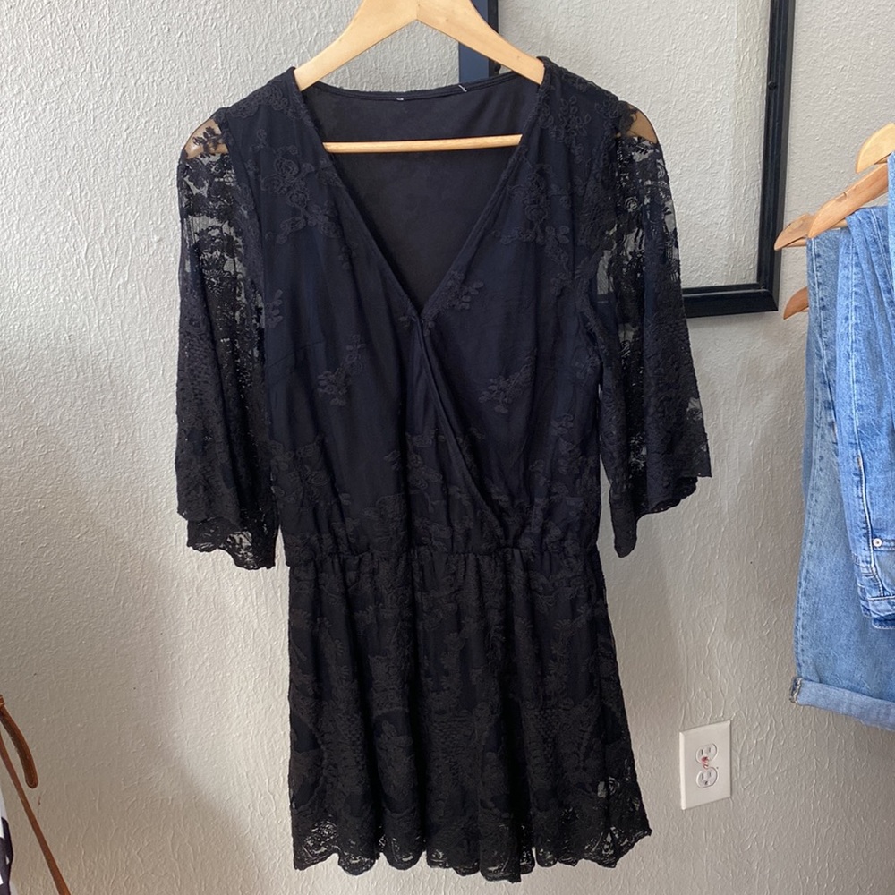 Black Lace Entro Romper